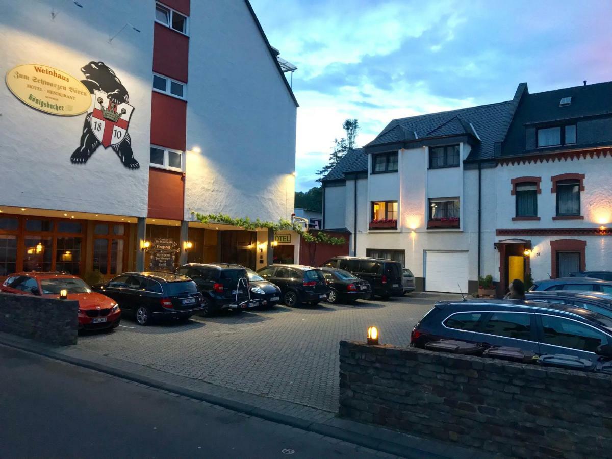 Hotel & Weinhaus Zum Schwarzen Baeren Koblenz  Exterior foto